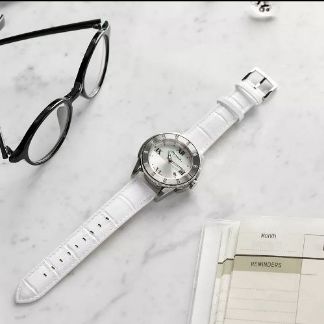 Pearl Steel White and Pearl Golden Structure is a luxury female watch for women and women with great creativity and elegance consisting of enamel which is composed of two parts and frame decorated with rhinestones that complement the structure architecture and will give a thin touch bracelet while adding a little silicone strap to the appearance, Pearl Steel White and Golden Structure is a luxury female watch for women and women, Pearl Steel White and Pearl Golden, Pearl Steel White, Pearl Steel, White Steel, Pearl, White and Pearl, White Steel and Golden Brown, Pearl Steel White and Pirul Golden Structure at the cheapest and less price, price and cost of Pearl Steel White and Pearl Golden, Pearl Steel Watch and Pearl Stylist, Pearl Steel White and Golden Bright, Pearl Steel, Pearl Style, Pearl Steel White and Pearl Golden Structure Purchase online, Pearl Steel Watch and Golden Brown Pearl Buy from Best Shop, White Steel Watch Pearl Golden Structure Best Electronic Shopping, White Steel Pearl and Pirul Golden Structure International, Pearl Steel White and Pearl New and original golden structure, Pearl Steel White and Pearl Golden Structure Latest copy