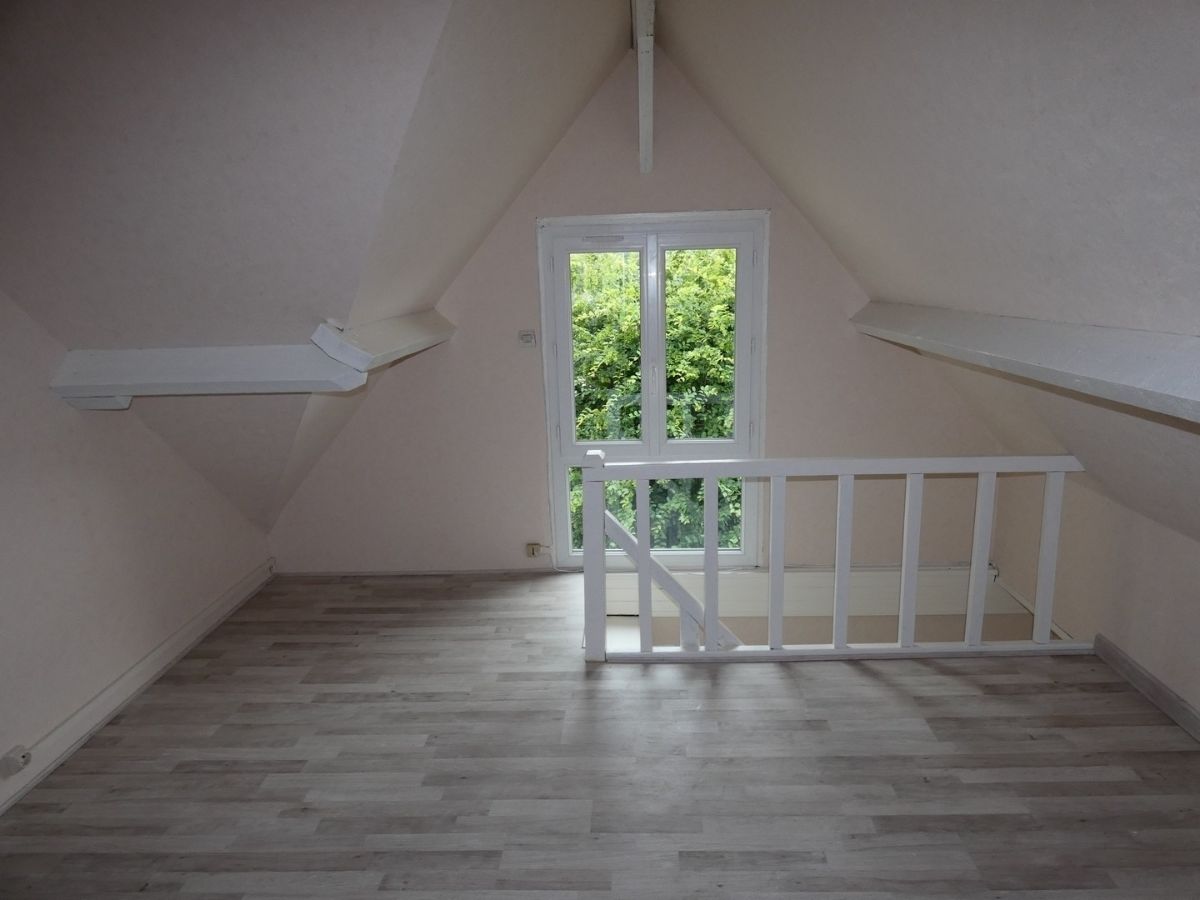 Maison du pays de 70 m² env. avec terrain, garage et cave à 126 500 €