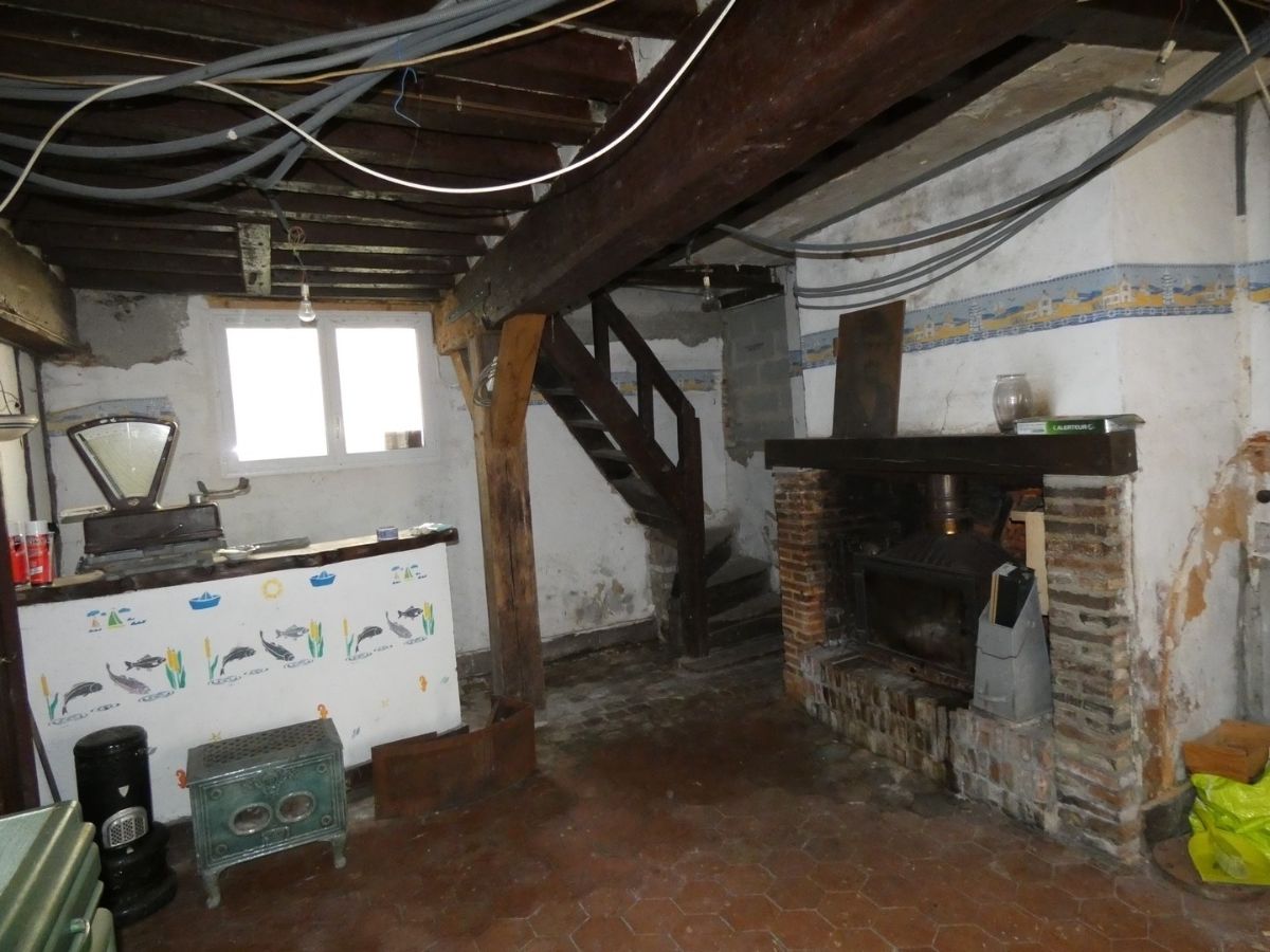 Maison à rénover dans un charmant village à 10 mn de Verneuil sur Avre à 55 000 €