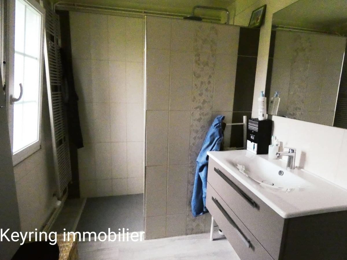 Maison de plain pied 3 chambres sans travaux à 186 000 €