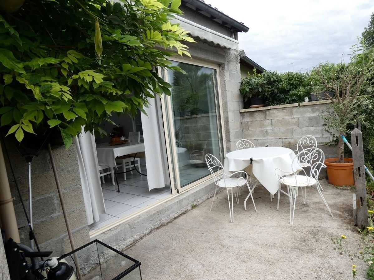 Maison dans une impasse en bordure de rivière Pacy sur Eure à 188 000 €