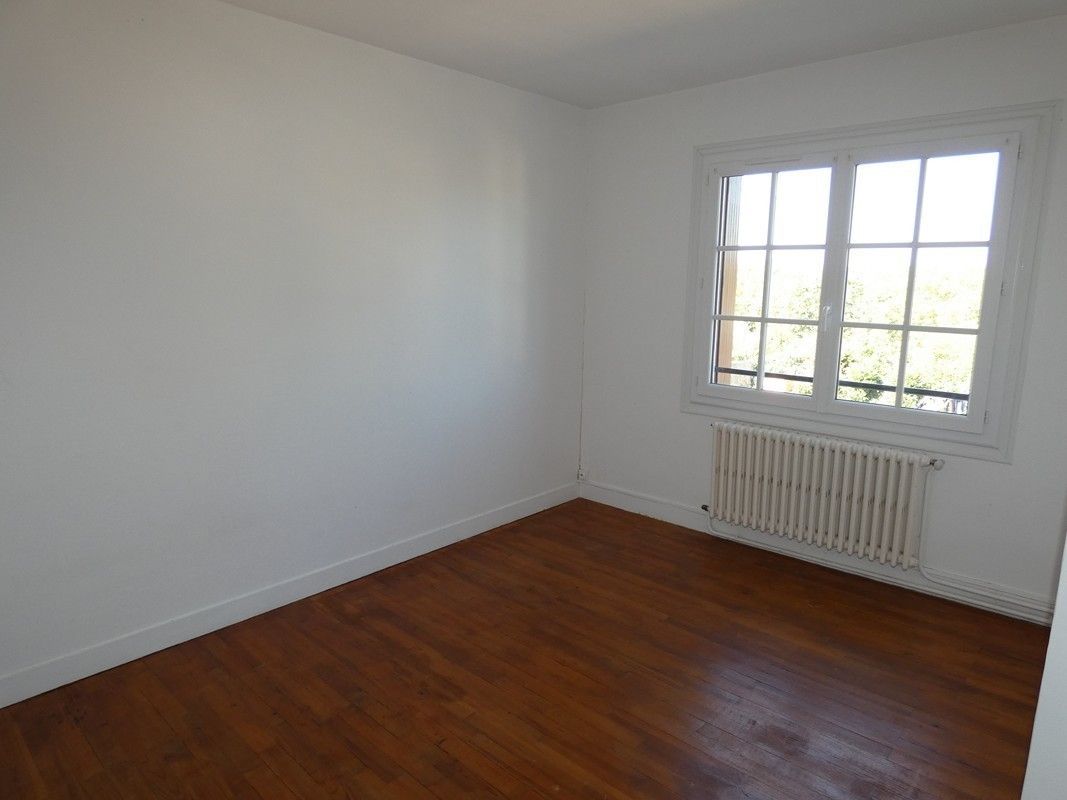 A 5 mn de Verneuil sur Avre Maison 5 chambres sans travaux à 210 000 €.