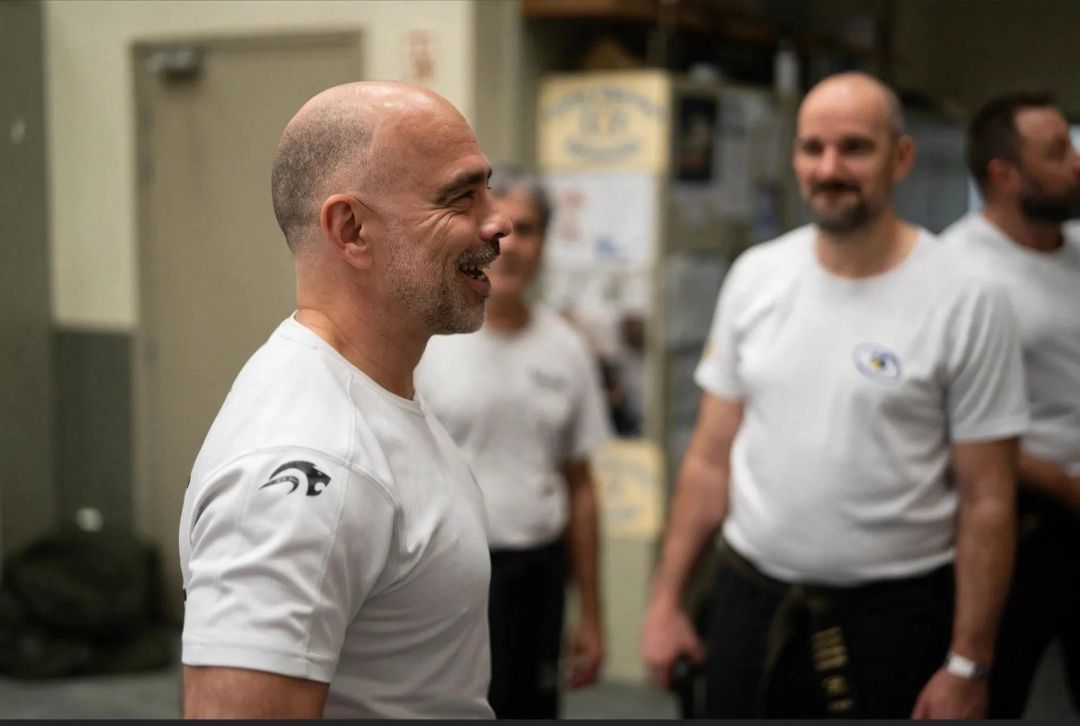 Photo séminaire Steve SCHMITT Président de la FEKM RD 7eme darga de Krav Maga