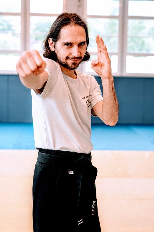 Adrien MASSABIEAUX ceinture noire 2D  FEKM Asssitant Coach KMP