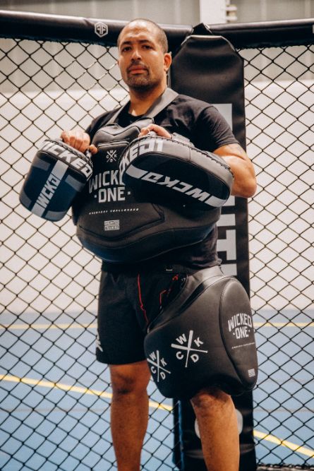 Head Coach Fighting Ac Ulysse DUMOULIN