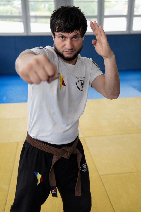 Ion ceinture marron de krav maga  FEKM
