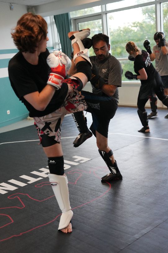Dutch Kickboxing Club de MMA Fighting AC Levallois-Perret 